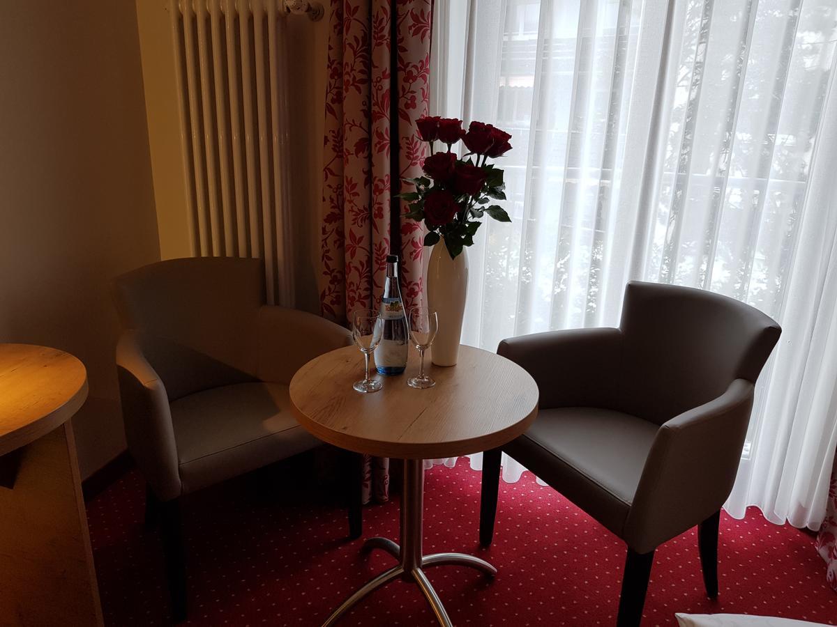 Hotel garni An den Salinen Bad Dürkheim Buitenkant foto